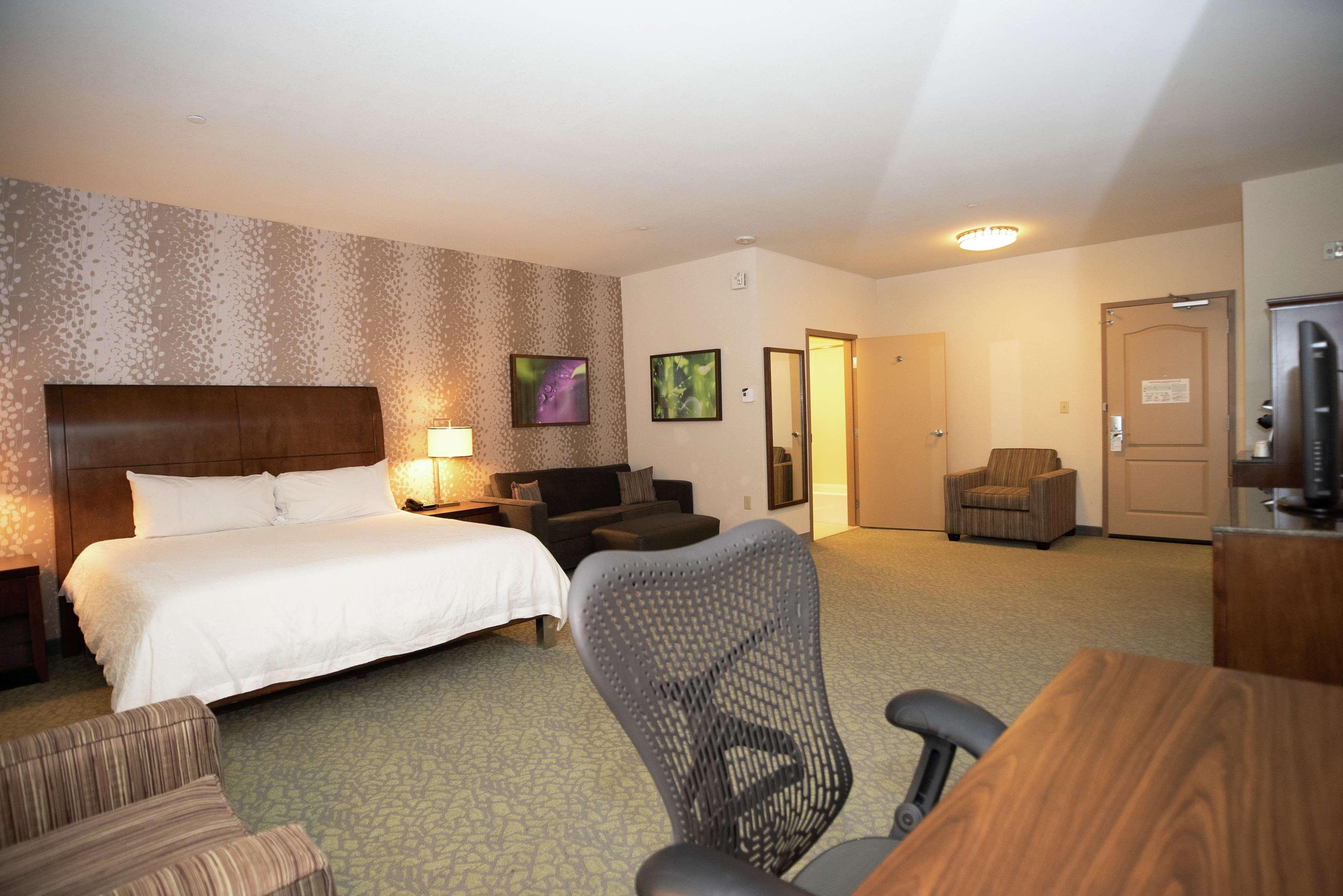 Hilton Garden Inn Covington/Mandeville Zewnętrze zdjęcie