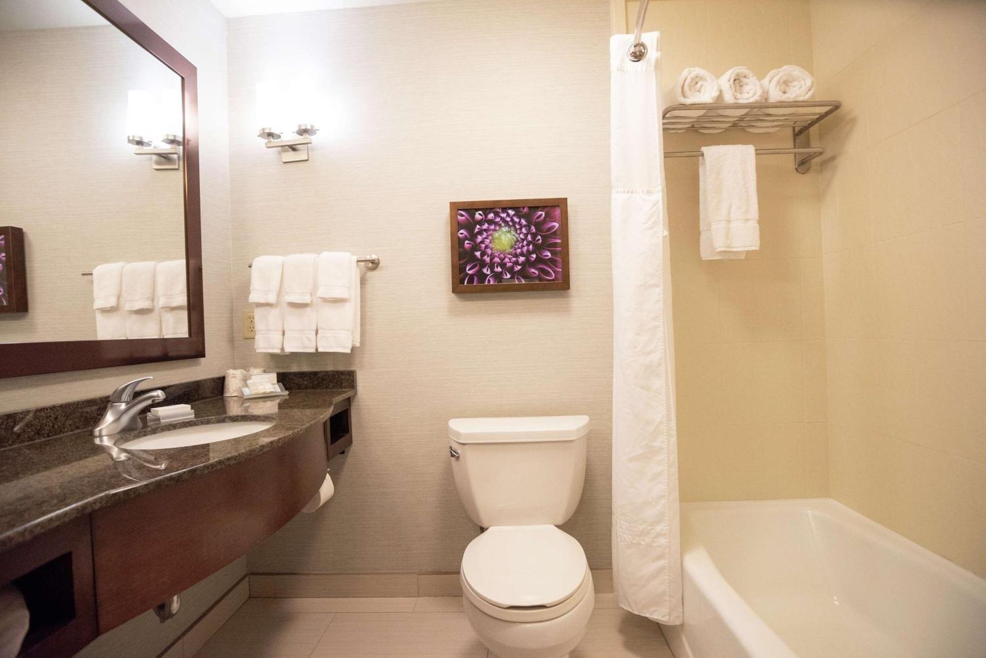 Hilton Garden Inn Covington/Mandeville Zewnętrze zdjęcie